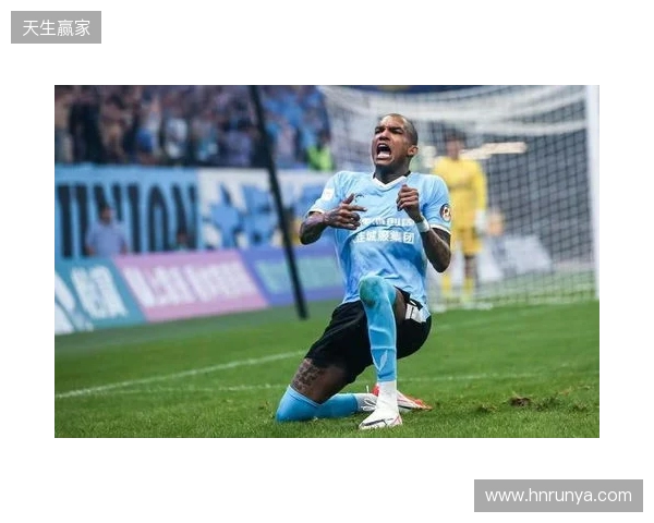 鲁媒：克雷桑对阵大连英博当日主动求战，若恢复顺利可战河南队